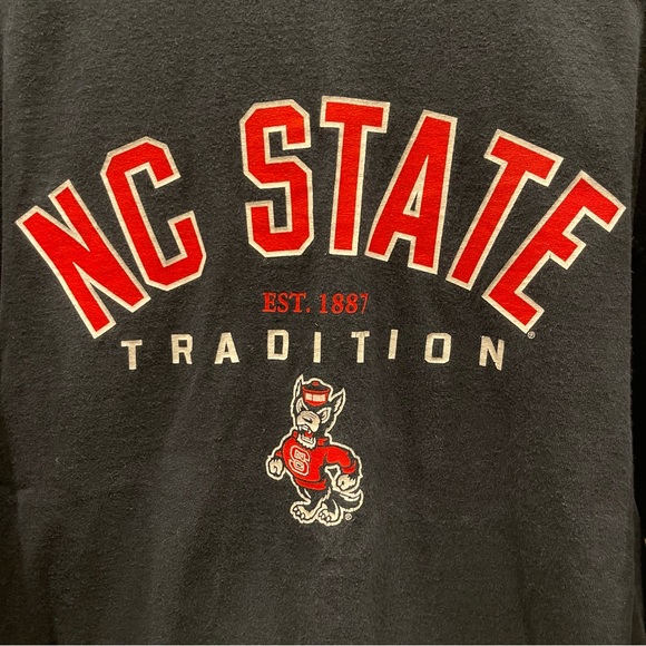 NC State Shirt by Gildan Men’s XL Wolfpack Tradition Ultra Cotton Shirt Black - Picture 8 of 12